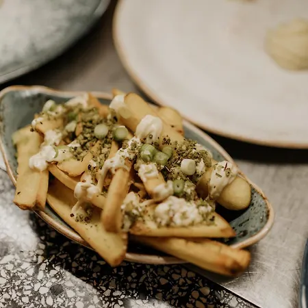 Han/Misafirhane Erve Kots Lievelde